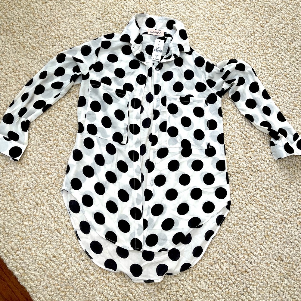 Polka dot button down NWT